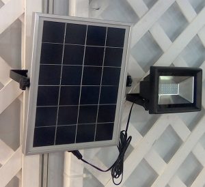 Projecteur solaire Pieris 400 lm